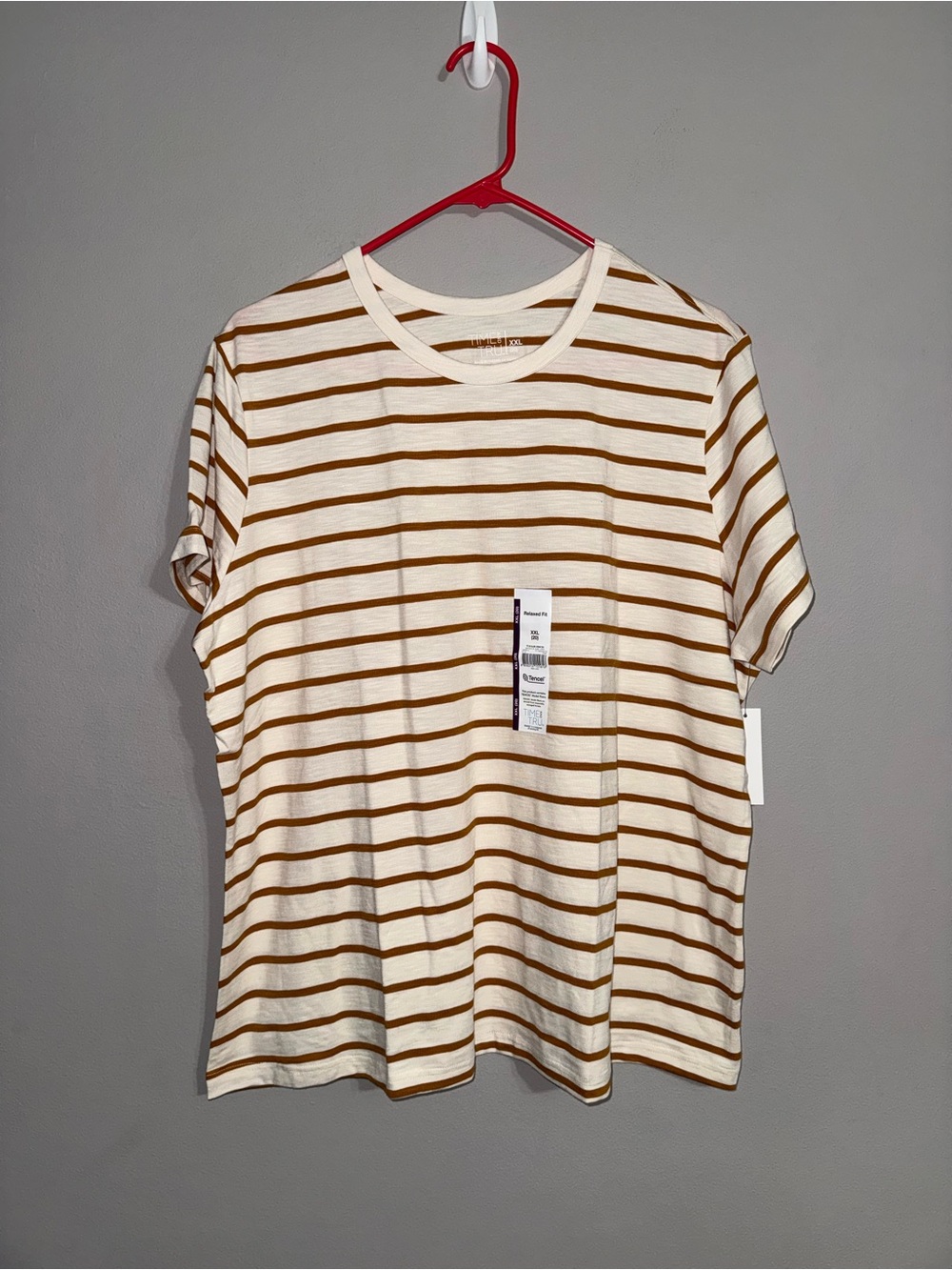 Time and Tru Women’s Striped Short Sleeve Tee in Cream and Brown XXL